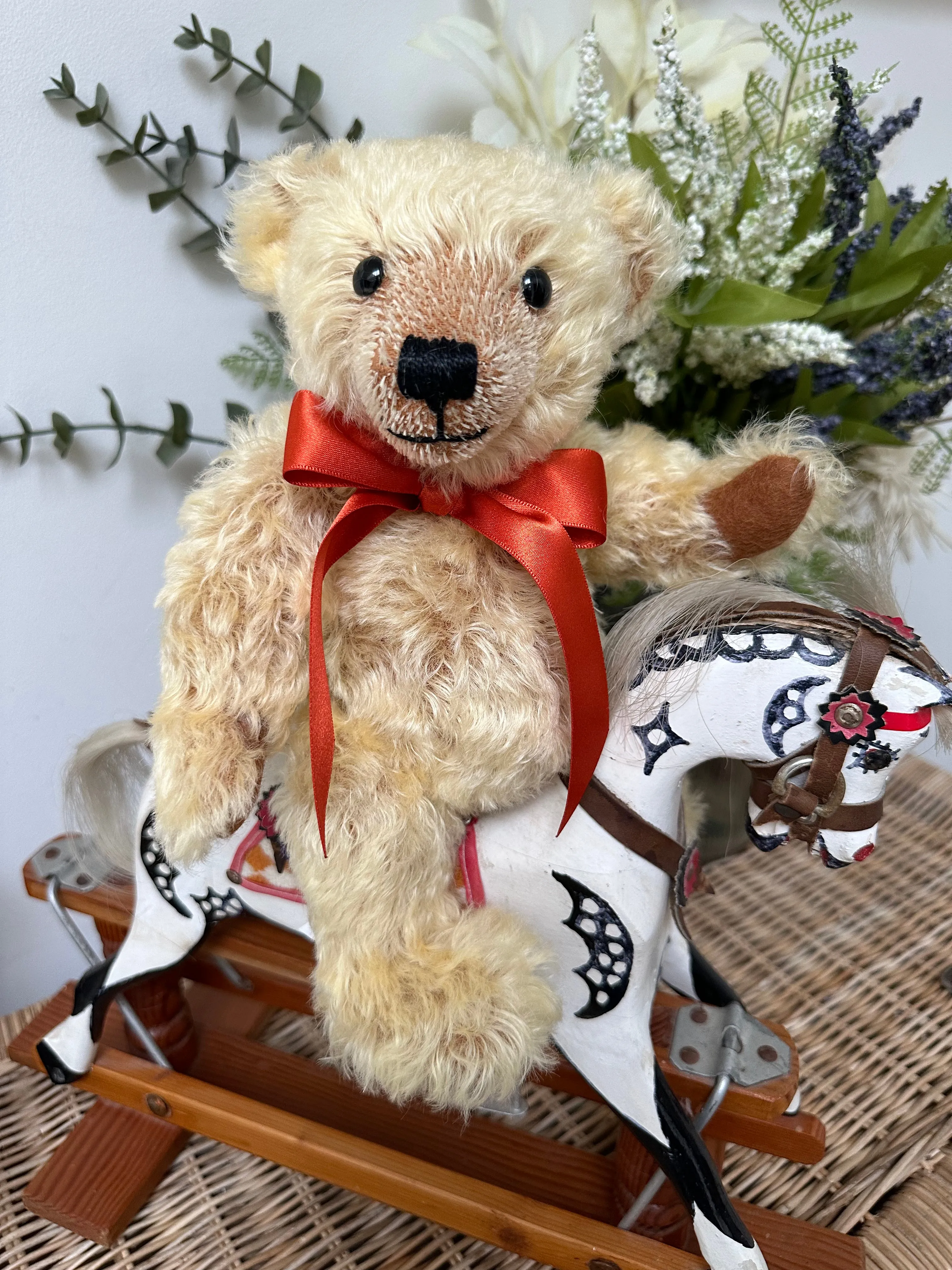 10 Inch Traditional Blond Teddy Bear Chester Handmade in the UK