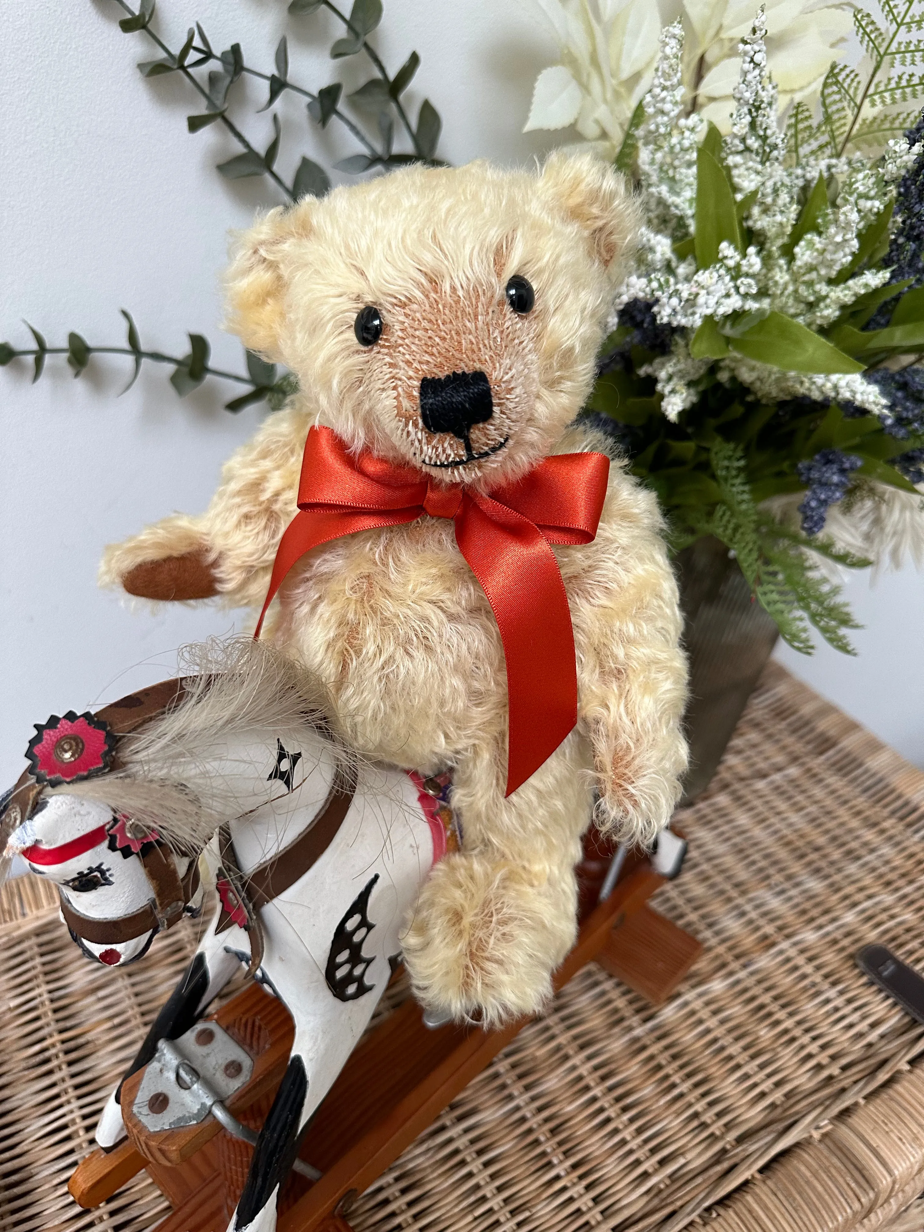 10 Inch Traditional Blond Teddy Bear Chester Handmade in the UK