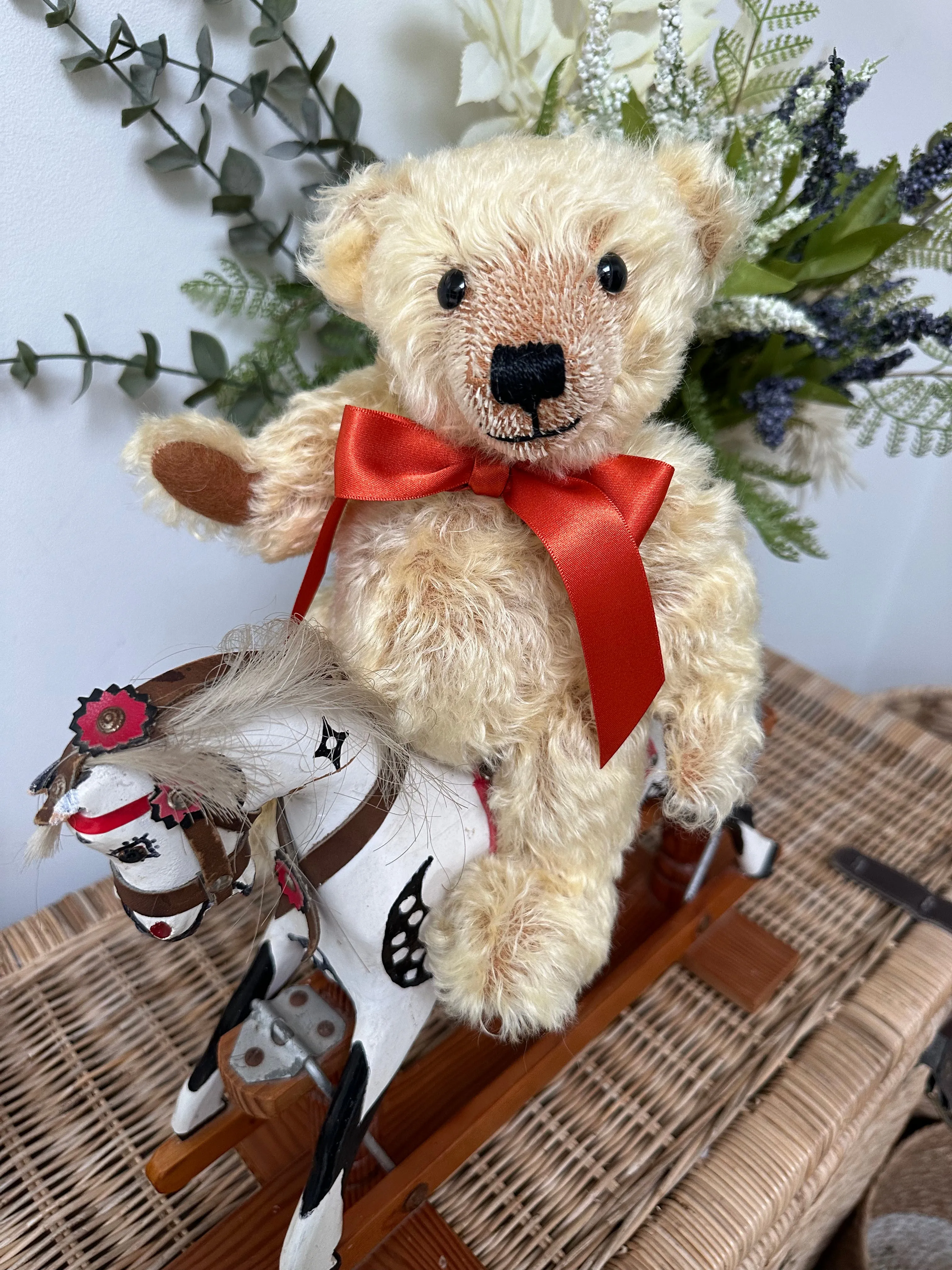 10 Inch Traditional Blond Teddy Bear Chester Handmade in the UK