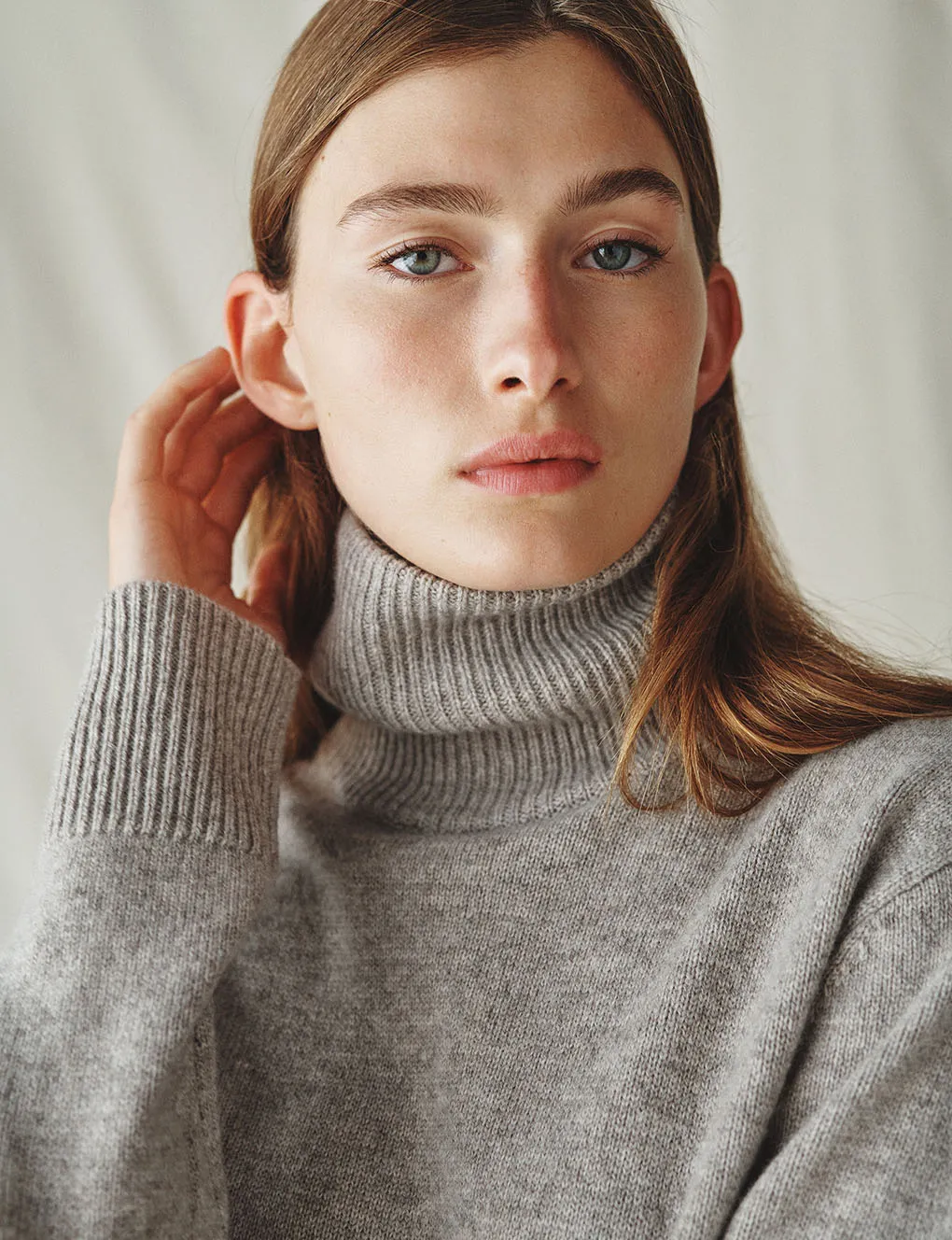 Cashmere Wool Turtleneck