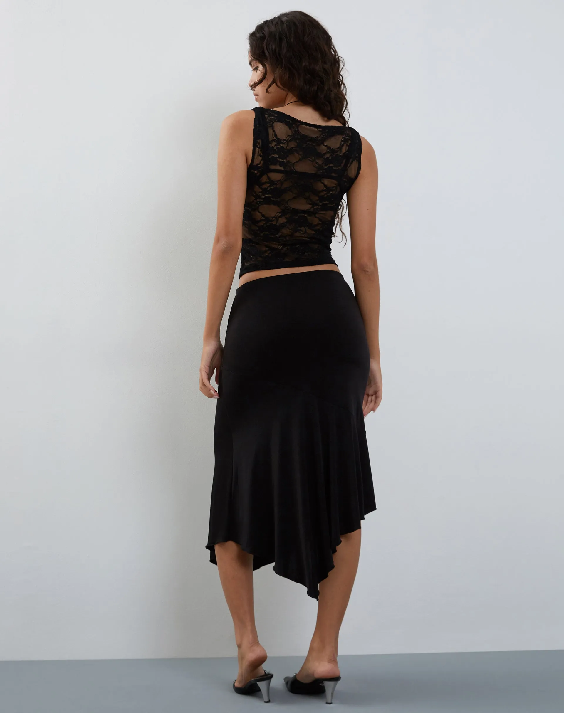 Dwira Lace Vest Top in Black