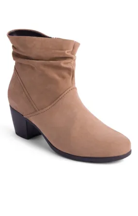 Ladies Heeled Ruched Suede Ankle Boots