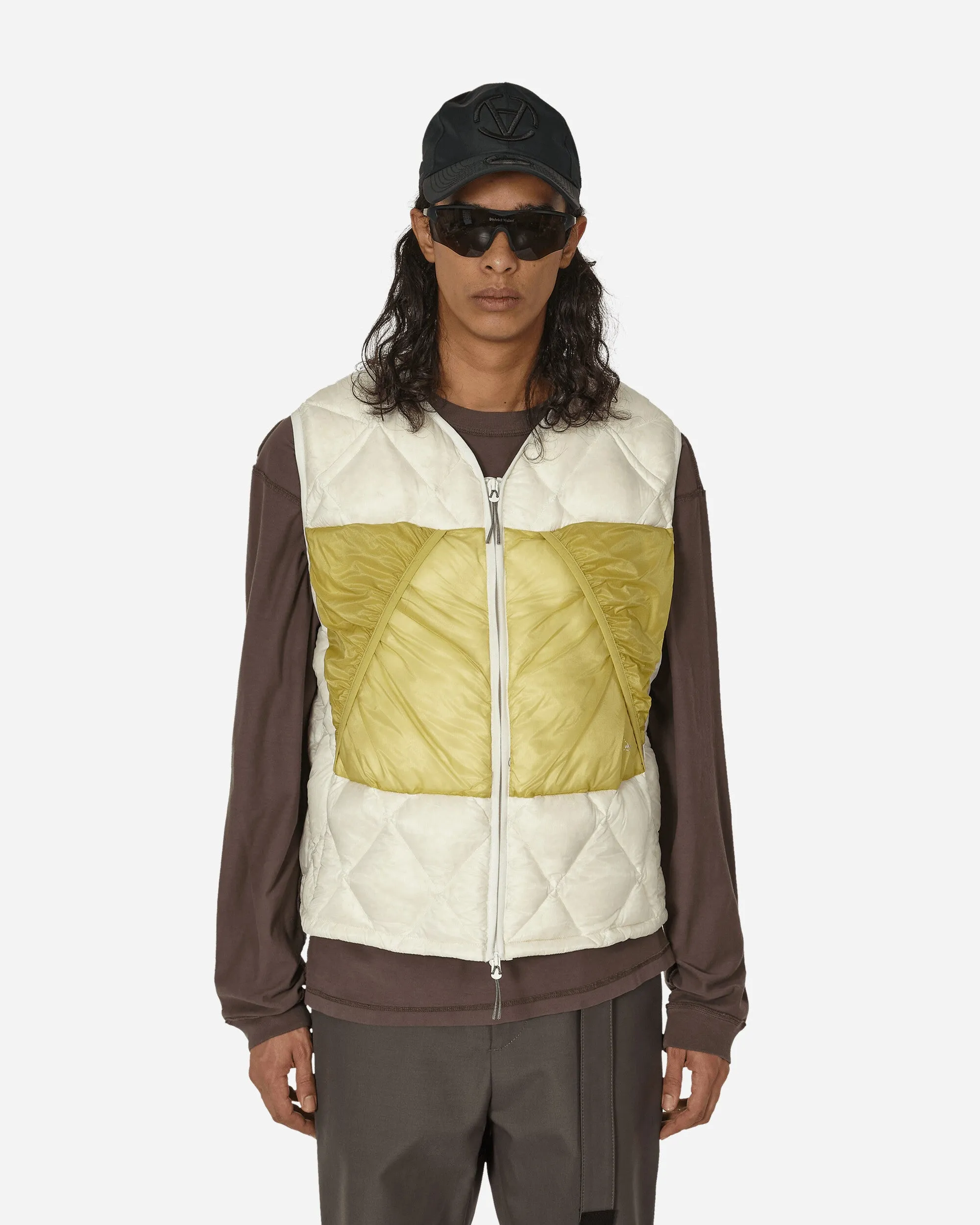 Light Blanc de Blanc Down Vest