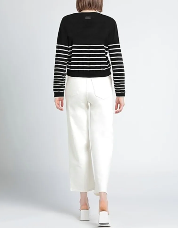 Wool V-Neck Long Sleeves Stripes