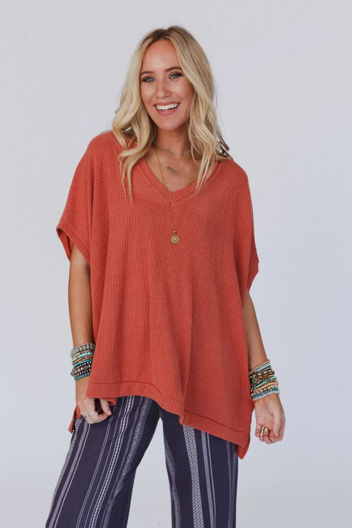 Oversized Ribbed Knit Top in Brick