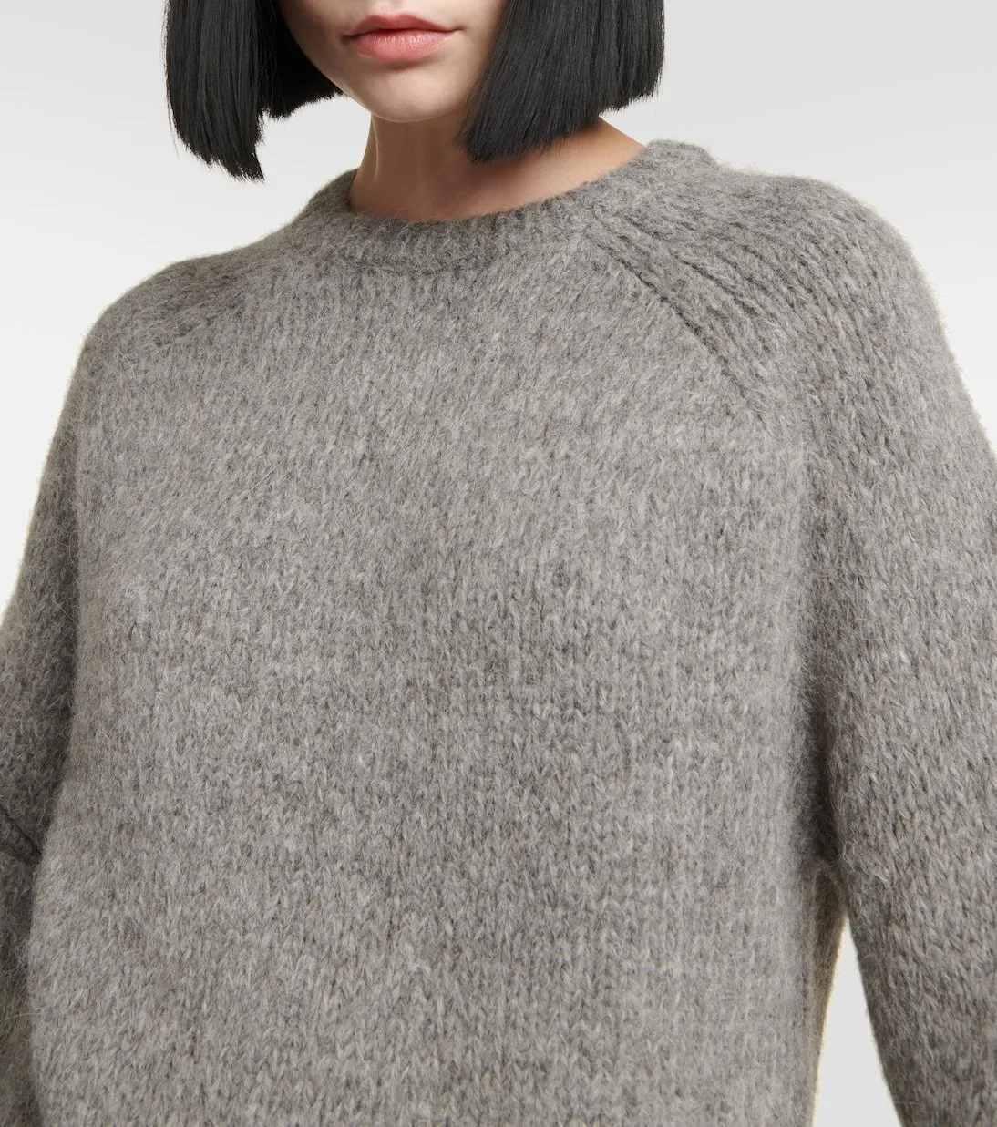 TOTEME  |Plain Wool Crew Neck and V-neck