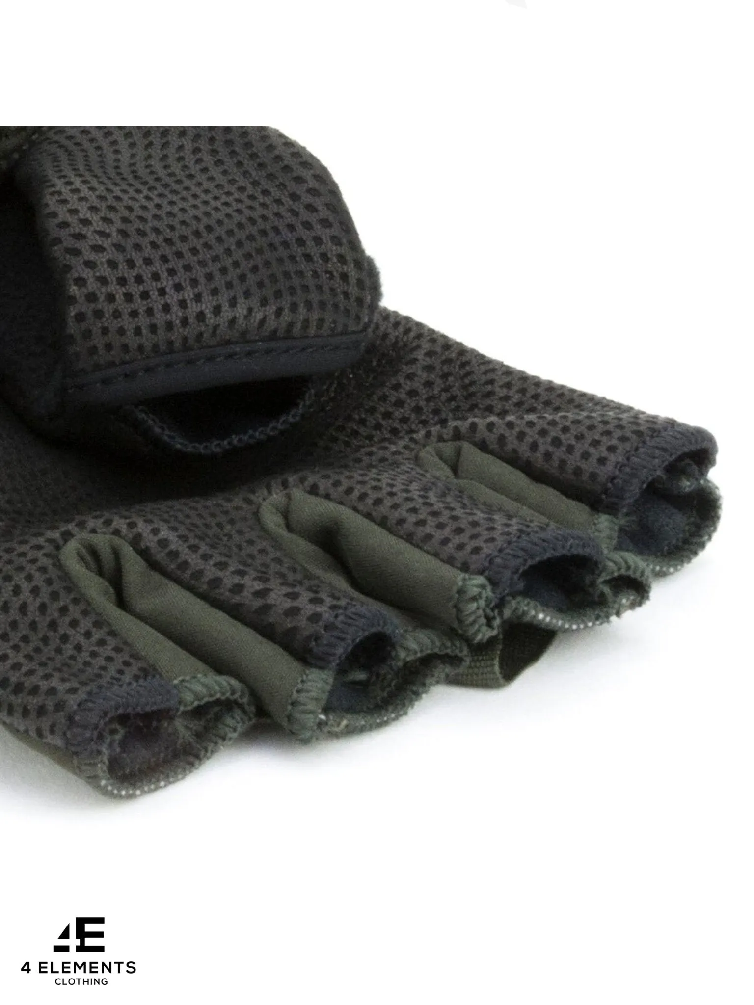 Warpole Windproof Gloves by SealSkinz