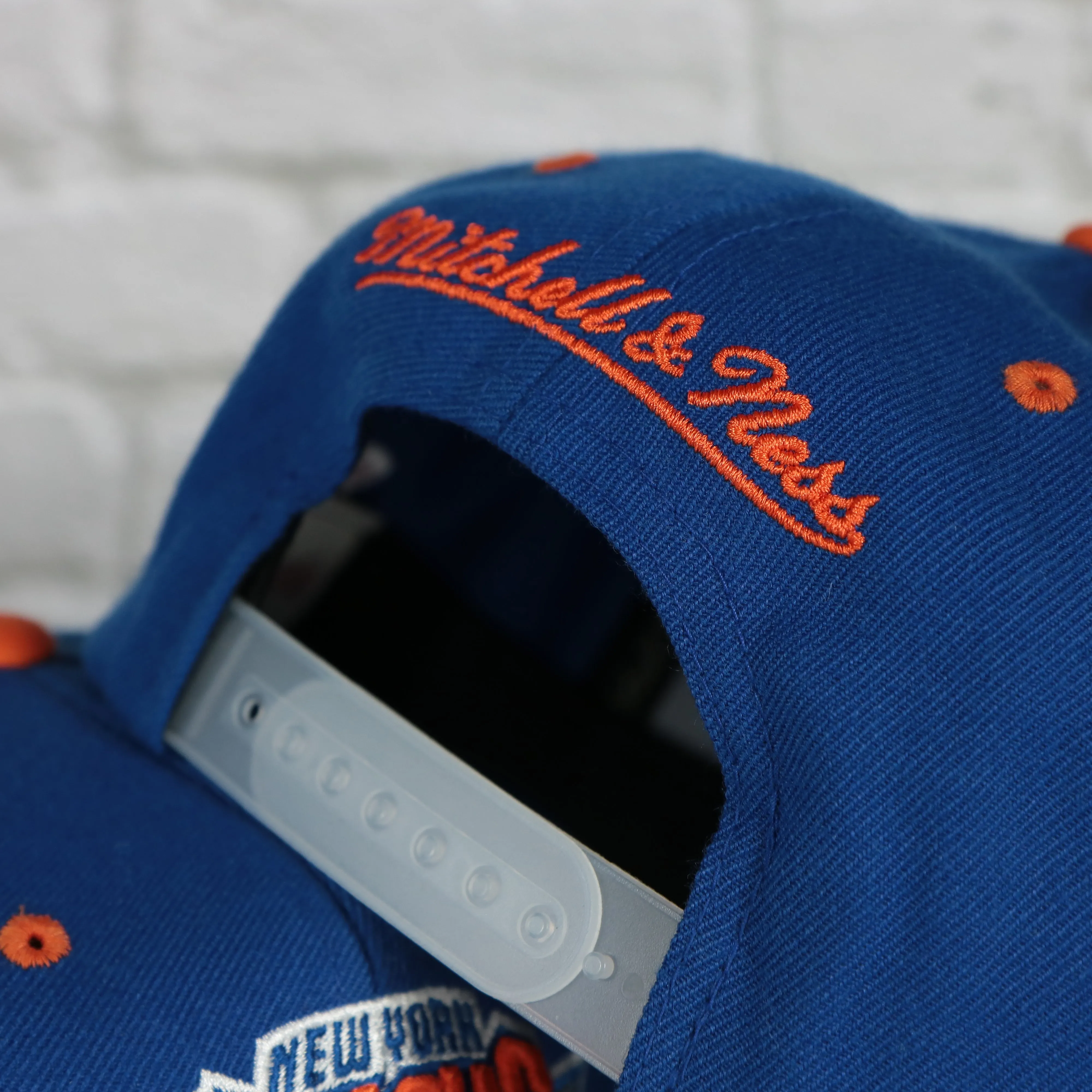 Vintage New York Knicks Snapback Hat with Reflective Detail